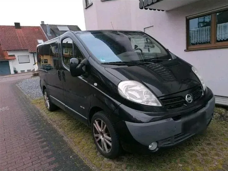 Gebraucht Nissan Primastar 116 PS (85 kW) 2014 Schwarz Van / Kleinbus