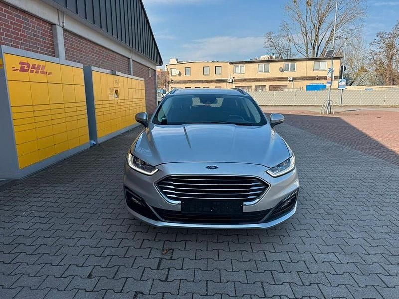 Gebraucht Ford Mondeo Titanium 150 PS (110 kW) 2022 Silber Limousine