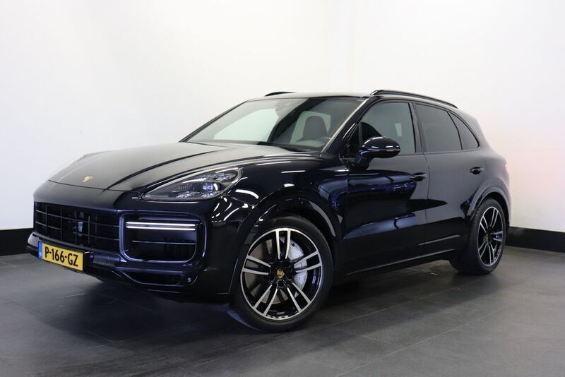 Blau Gebraucht 2018 Porsche Cayenne Turbo SUV | 70.120 € (Superpreis) - Bild 1/4
