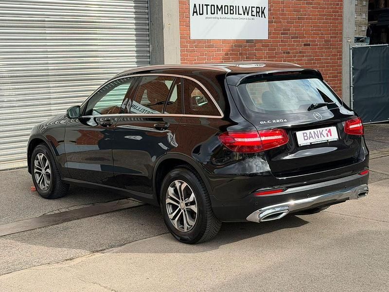 Gebraucht Mercedes GLC220 AMG line 170 PS (125 kW) 2016 Schwarz SUV