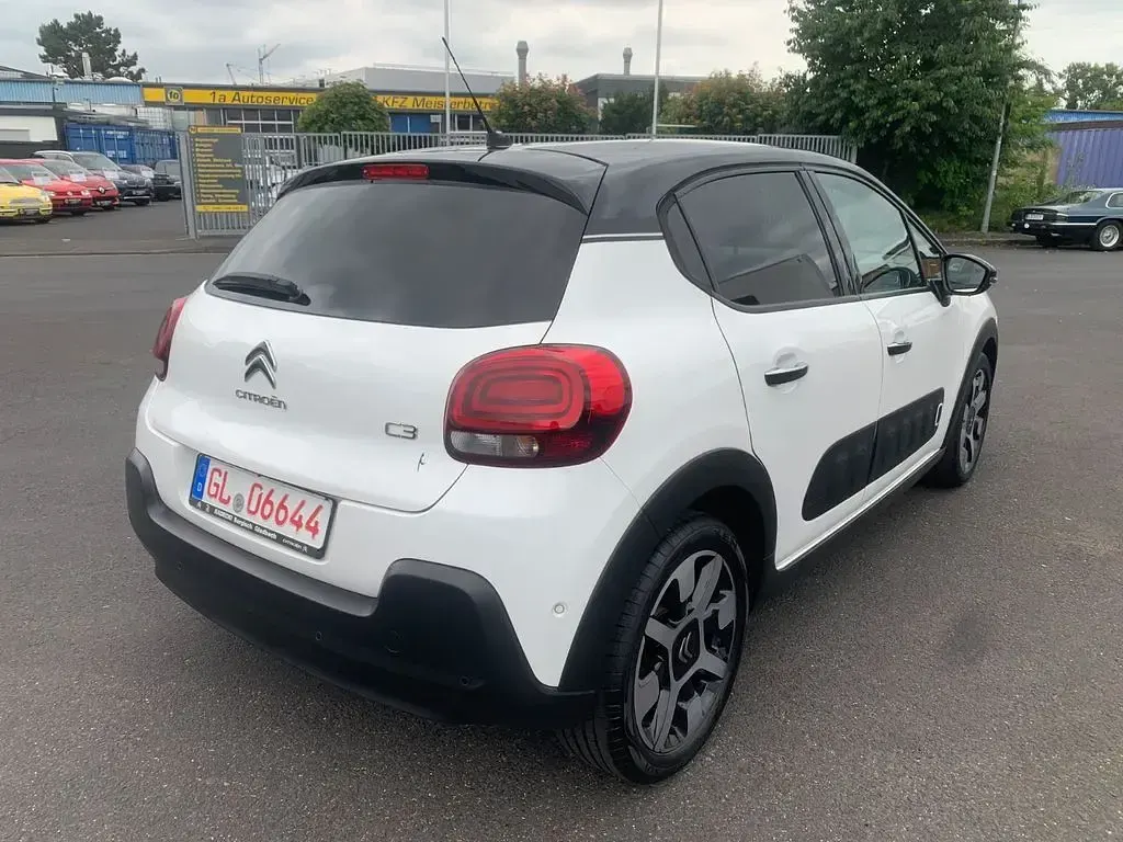 Gebraucht Citroën C3 Shine 110 PS (80 kW) 2019 Weiß Kleinwagen