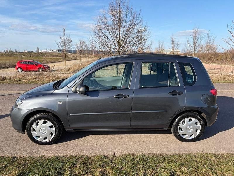 Gebraucht Mazda 2 Comfort 75 PS (55 kW) 2004 Grau Kleinwagen
