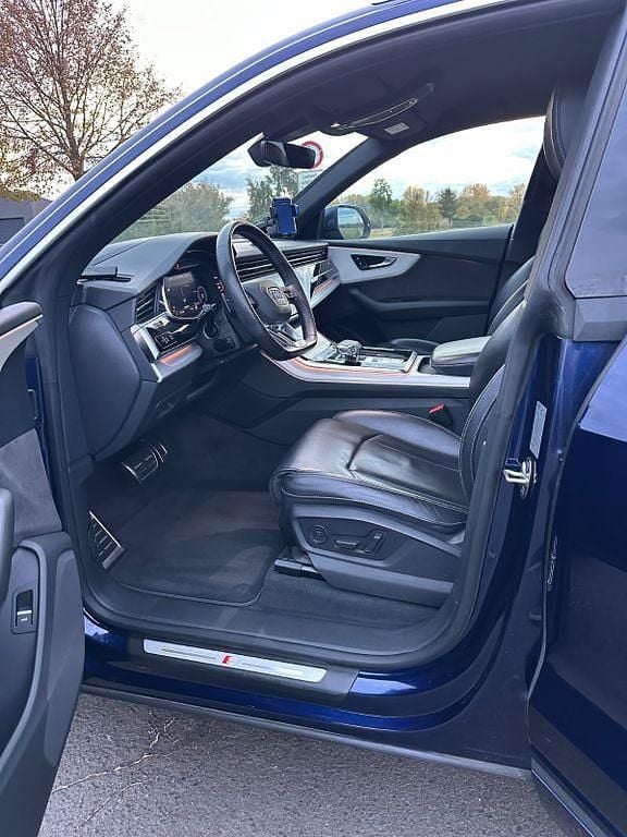 Gebraucht Audi Q8 Ambiente 286 PS (210 kW) 2019 Blau SUV