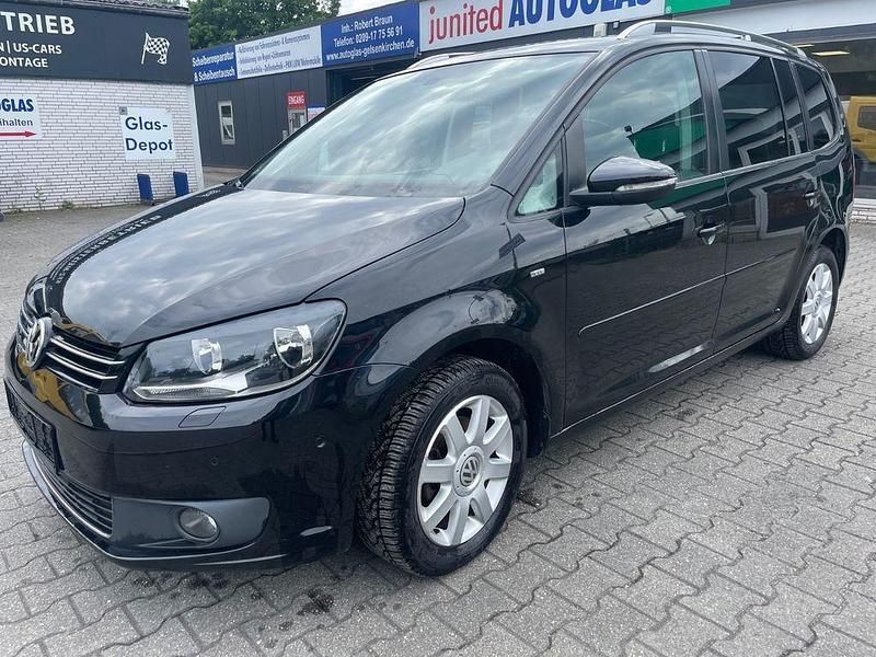 Schwarz Gebraucht 2014 VW Touran Cup Van / Kleinbus | 5.900 € (Superpreis) - Bild 1/4