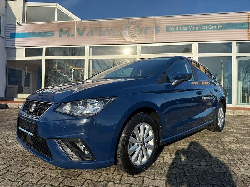 Blau Gebraucht 2018 Seat Ibiza Style Limousine | 11.800 € (Fairer Preis) - Bild 1/4