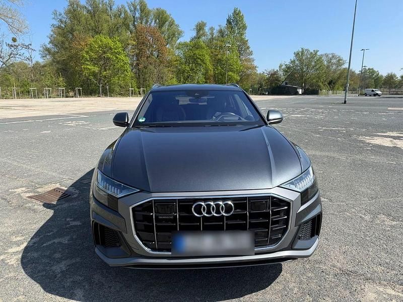 Gebraucht Audi Q8 Ambiente 286 PS (210 kW) 2018 Grau SUV