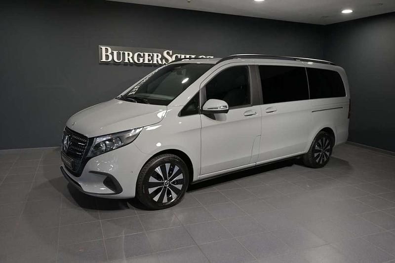 Alpingrau Gebraucht 2025 Mercedes V220 Style Van / Kleinbus | 60.890 € (Fairer Preis) - Bild 1/3