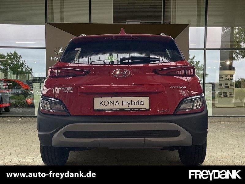 Gebraucht Hyundai Kona Trend 141 PS (103 kW) 2023 Ignite flame SUV