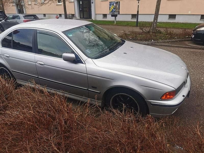 Gebraucht BMW 530 184 PS (135 kW) 1999 Limousine