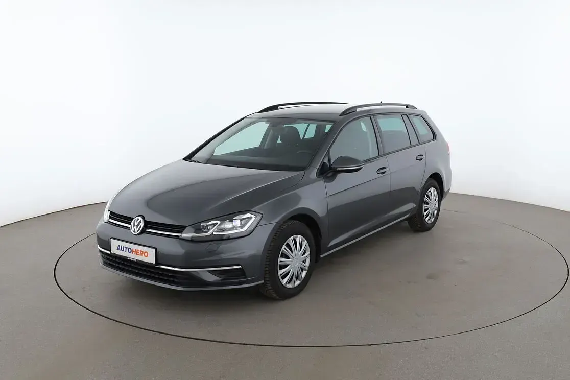Gebraucht VW Golf VII Comfortline 116 PS (85 kW) 2018 Kombi
