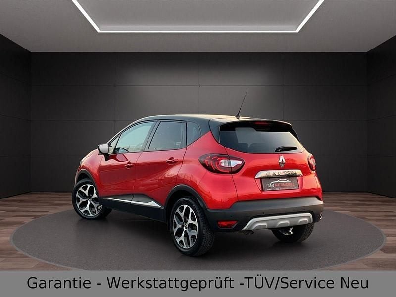 Gebraucht Renault Captur Collection 150 PS (110 kW) 2019 Rot SUV