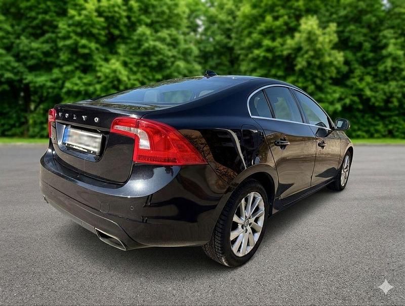 Gebraucht Volvo S60 245 PS (180 kW) 2015 Schwarz Limousine