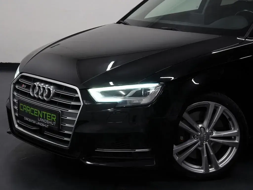 Gebraucht Audi S3 Ambiente 310 PS (228 kW) 2017 Schwarz Limousine