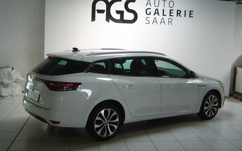 Weiss Gebraucht 2024 Renault Mégane GrandTour Techno Kombi | 20.999 € (Fairer Preis) - Bild 1/4