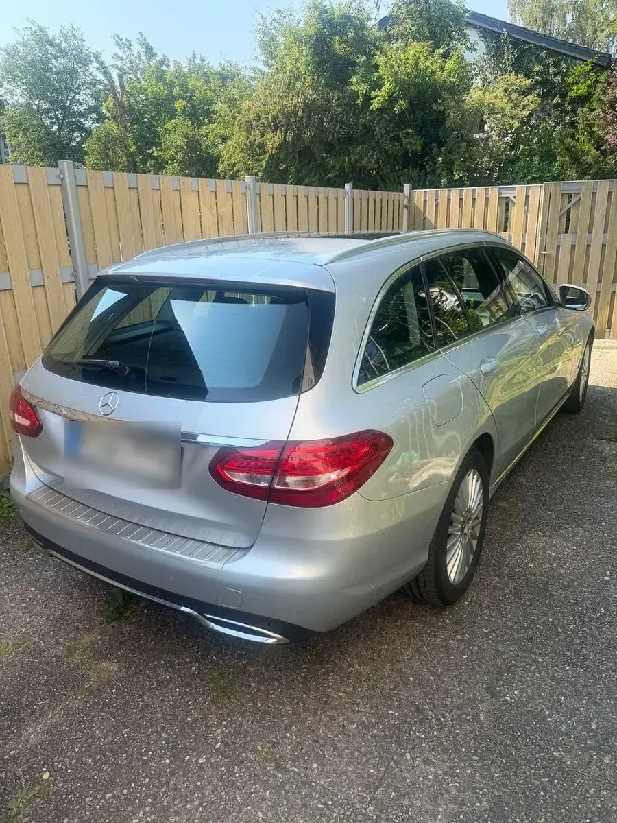 Gebraucht Mercedes C200 184 PS (135 kW) 2017 Silber Limousine