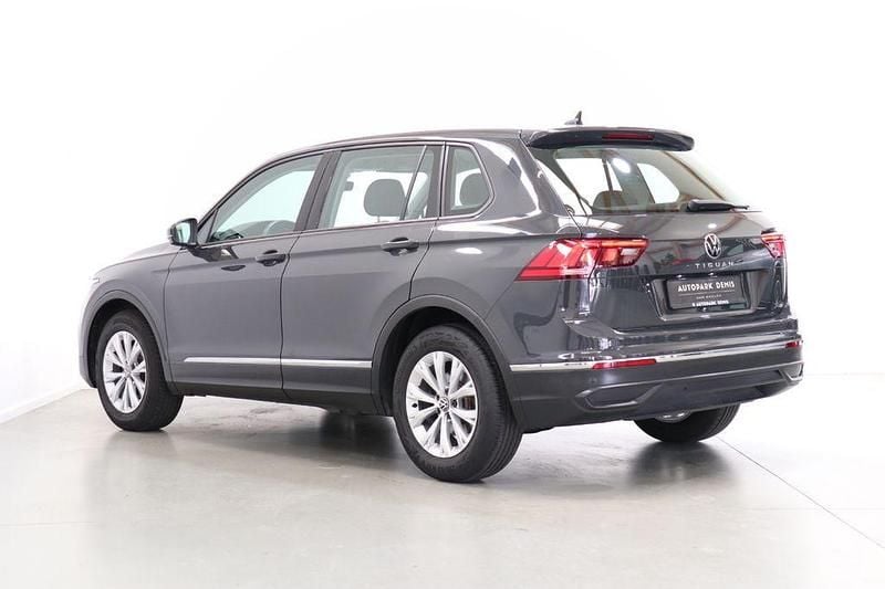 Gebraucht VW Tiguan 150 PS (110 kW) 2022 Grau SUV
