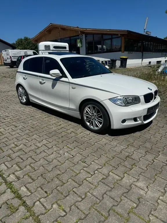 Gebraucht BMW 118 M Sport 143 PS (105 kW) 2010 Weiß Kleinwagen