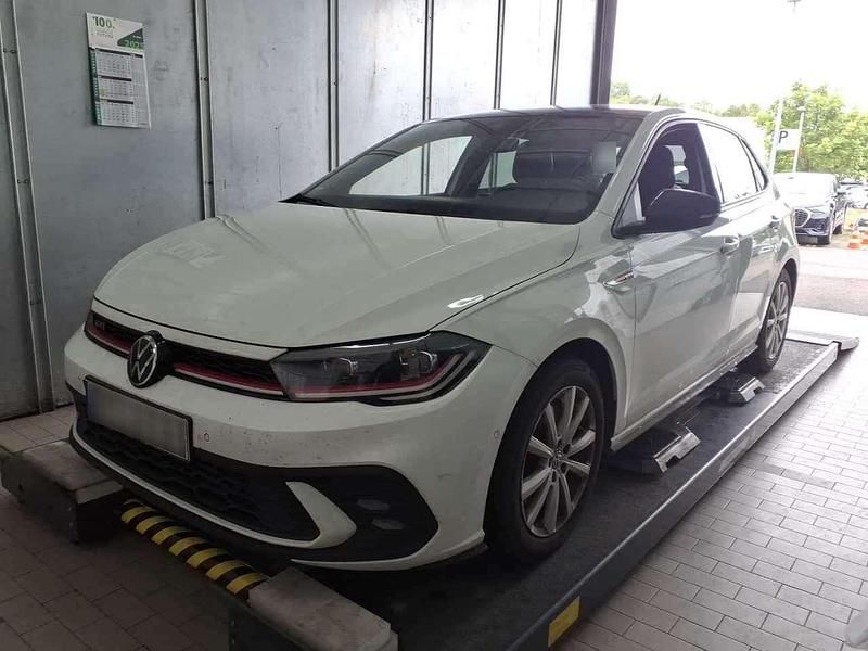 Pure white/deep black perleffe Gebraucht 2022 VW Polo GTI Kleinwagen | 22.830 € (Guter Preis) - Bild 1/4