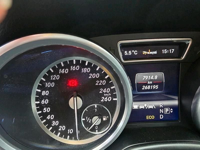 Gebraucht Mercedes ML350 258 PS (189 kW) 2013 Schwarz SUV