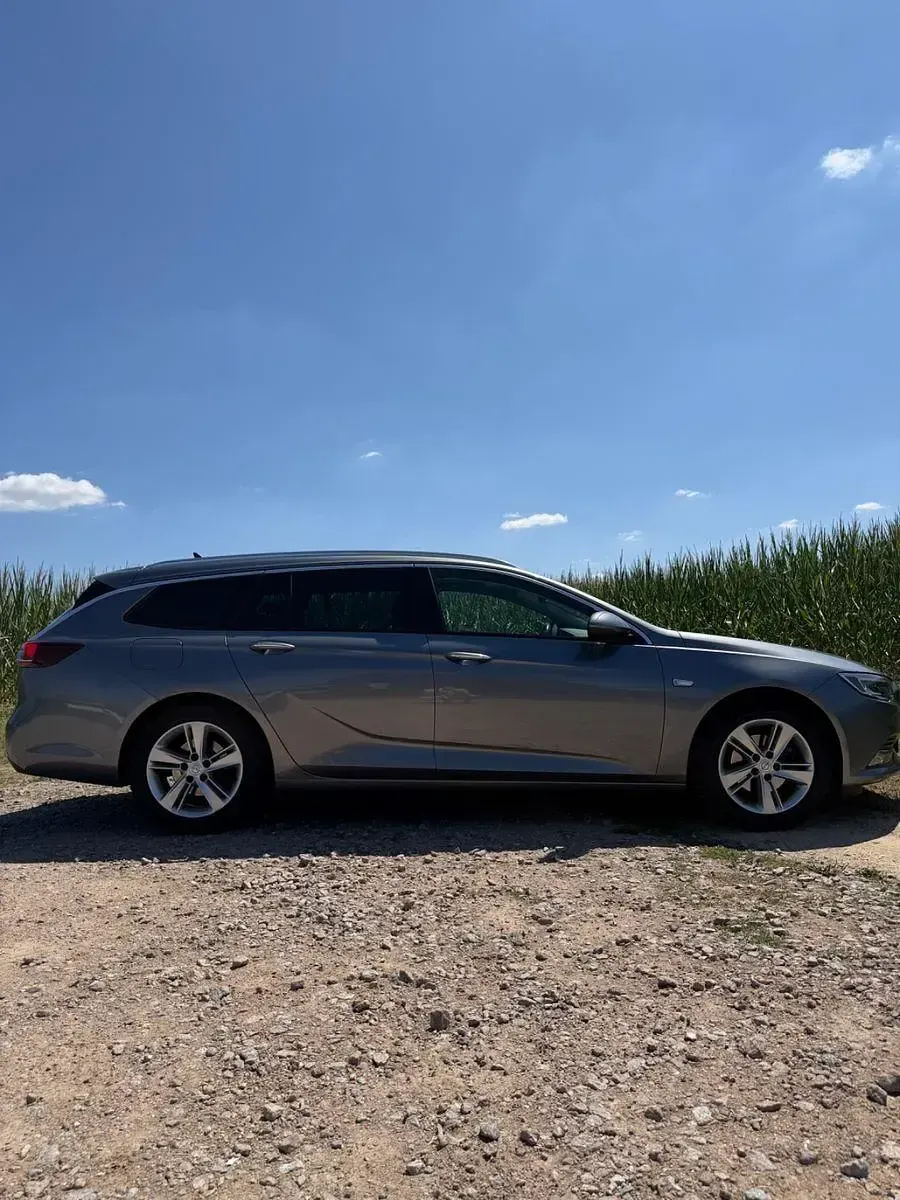 Gebraucht Opel Insignia Business Innovation 165 PS (121 kW) 2019 Grau Limousine
