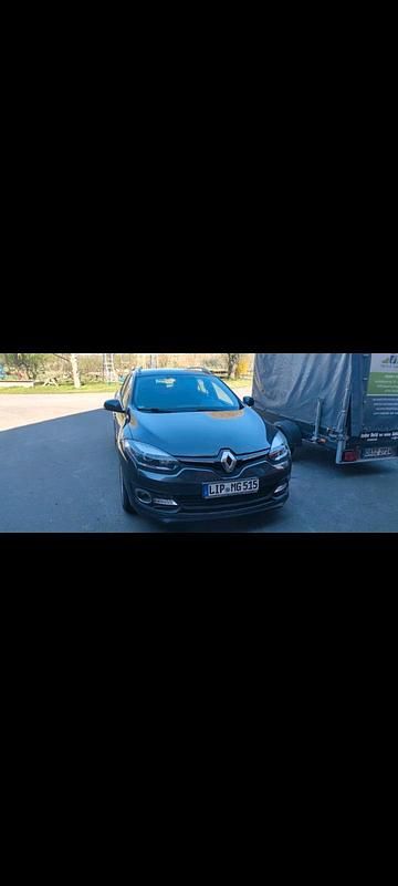 Schwarz Gebraucht 2014 Renault Mégane GrandTour Kombi | 6.000 € (Fairer Preis) - Bild 1/1