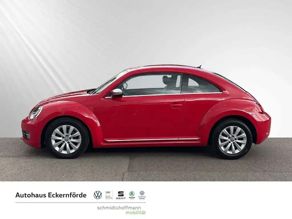 Gebraucht VW Beetle Design 105 PS (77 kW) 2015 Rot Kleinwagen