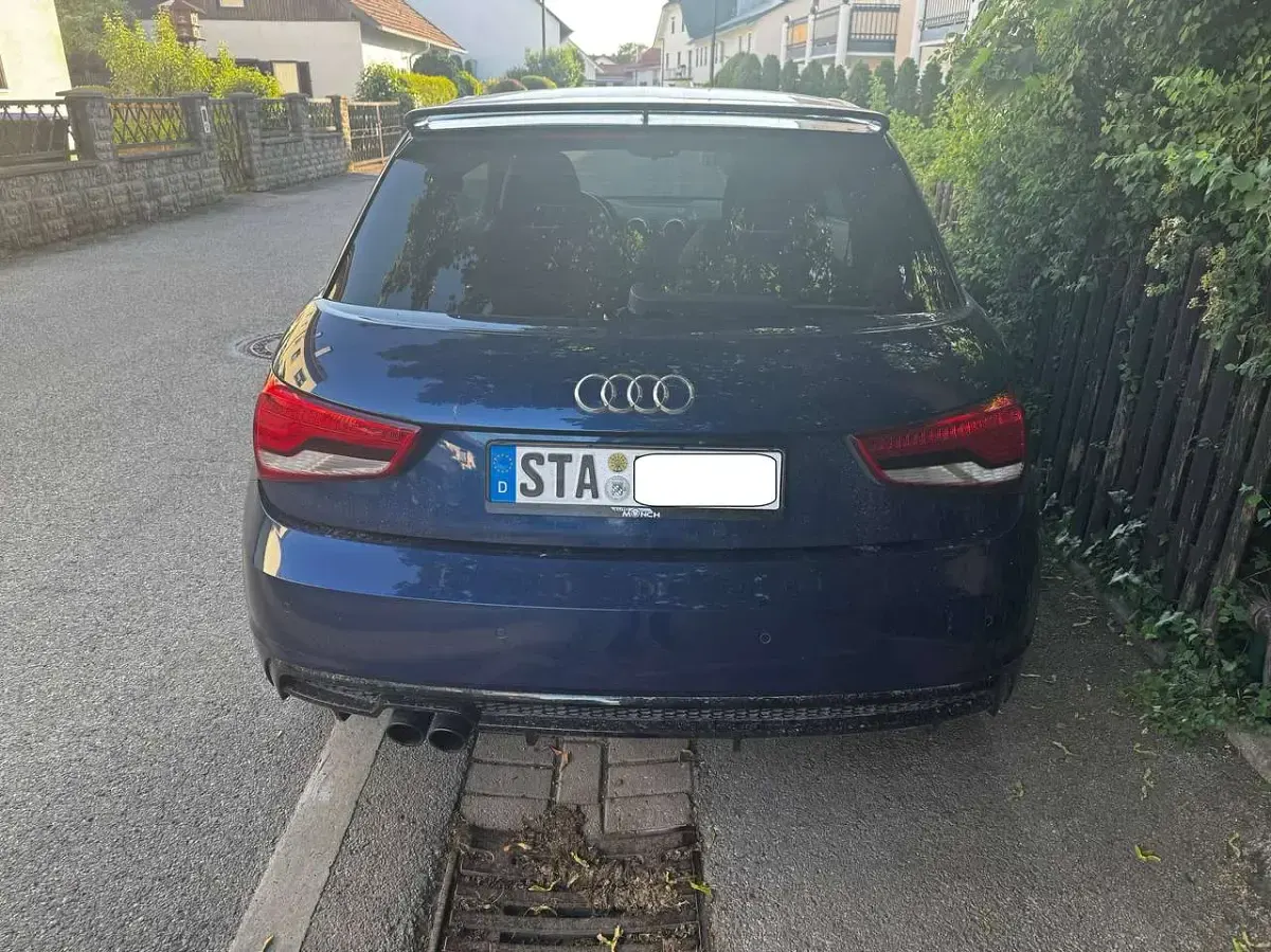 Gebraucht Audi A1 S-Line 192 PS (141 kW) 2017 Blau Kleinwagen