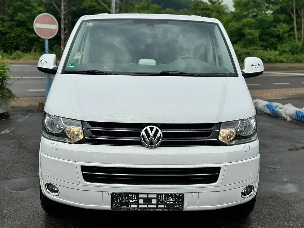 Gebraucht VW Caravelle 179 PS (131 kW) 2011 Weiß Van