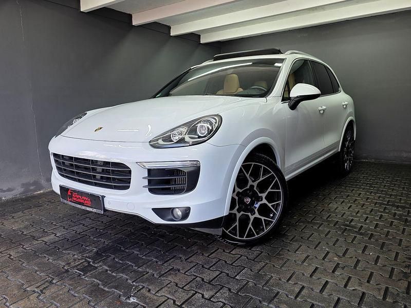 Gebraucht Porsche Cayenne 262 PS (192 kW) 2015 Weiß SUV