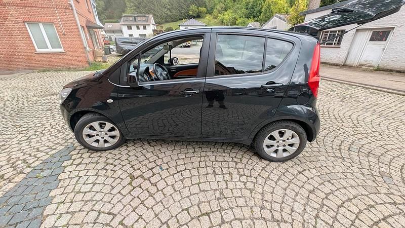 Schwarz Gebraucht 2009 Opel Agila Kleinwagen | 700 € - Bild 1/4