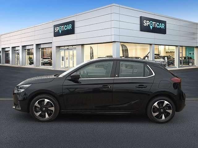 Gebraucht Opel Corsa-e Elegance 100 kW (136 PS) 2022 Diamant schwarz/karbon schwarz Kleinwagen