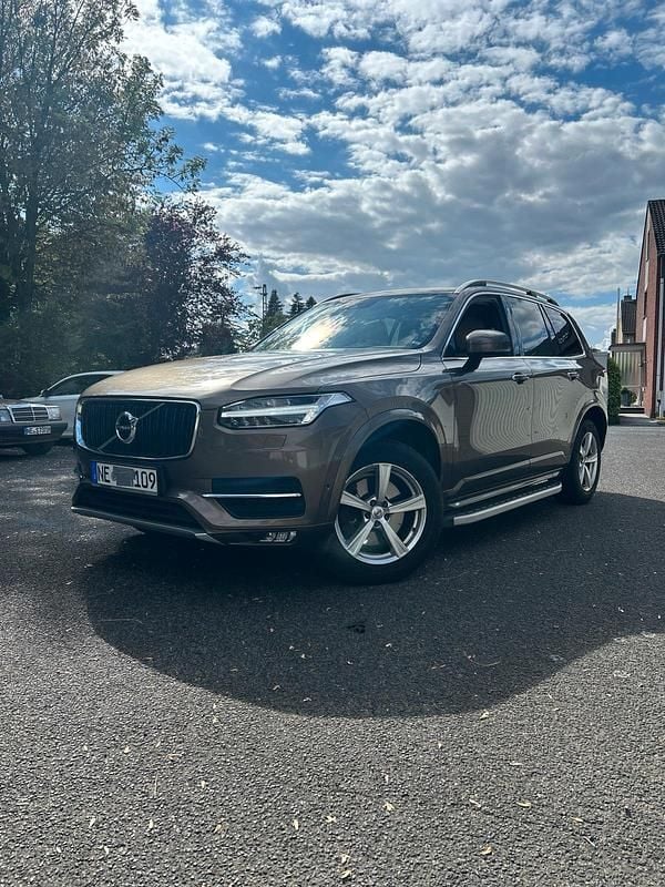 Gold Gebraucht 2015 Volvo XC90 SUV | 21.290 € (Fairer Preis) - Bild 1/4