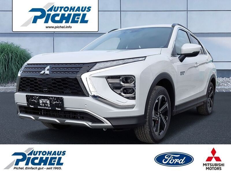Weiß(metallic) Neu 2024 Mitsubishi Eclipse Cross Plus SUV | 30.450 € - Bild 1/4
