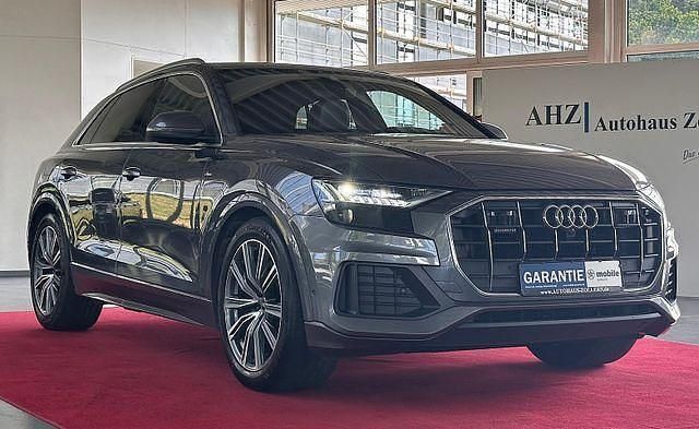 Samuraigrau metallic Gebraucht 2021 Audi Q8 S-Line SUV | 54.999 € (Superpreis) - Bild 1/4
