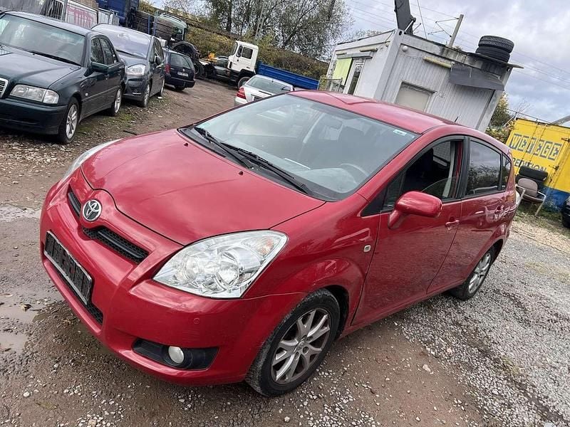 Crimson red Gebraucht 2008 Toyota Corolla Verso Team Van / Kleinbus | 2.800 € (Superpreis) - Bild 1/4