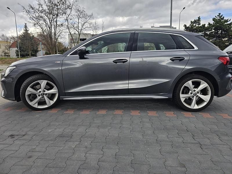 Gebraucht Audi A3 S-Line 2021 Grau Limousine