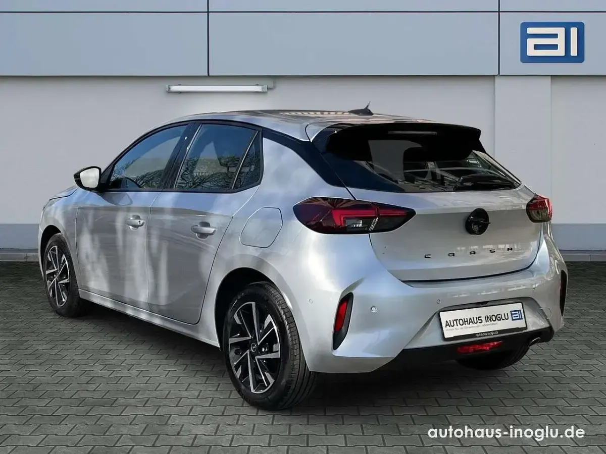 Second-hand Opel Corsa 101 CP (74 kW) 2025 Gri Hatchback