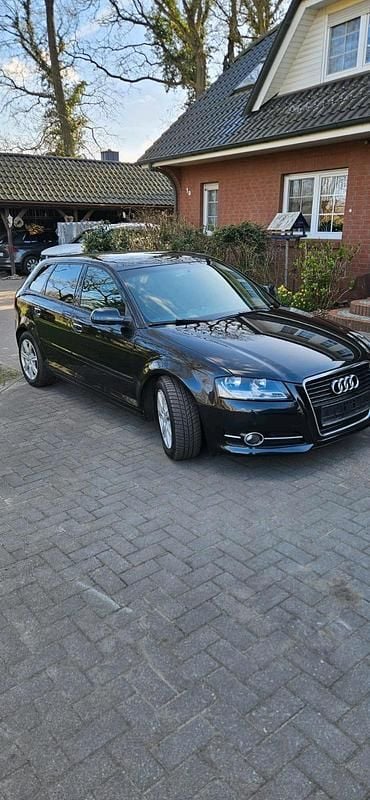 Gebraucht Audi A3 Sportback 140 PS (102 kW) 2010 Schwarz Kleinwagen
