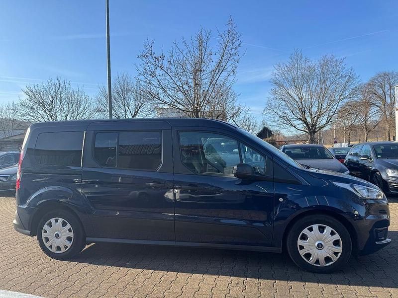 Używany Ford Transit Connect Trend 101 KM (74 kW) 2021 Niebieski Minivan