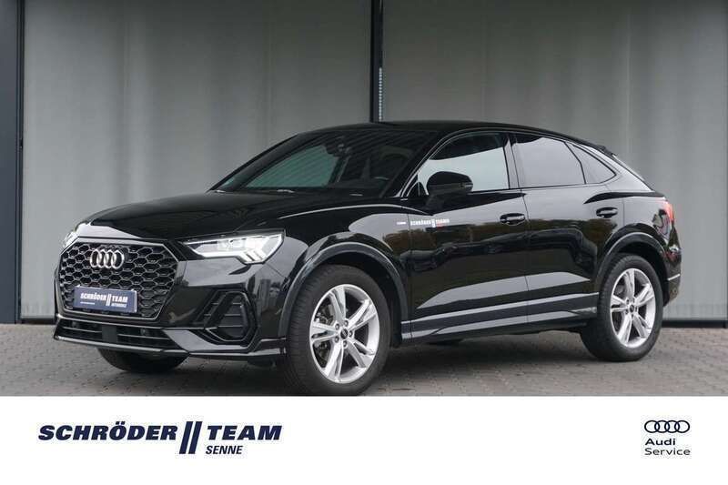 Mythosschwarz metallic Gebraucht 2023 Audi Q3 Sportback S-Line SUV | 48.980 € - Bild 1/4