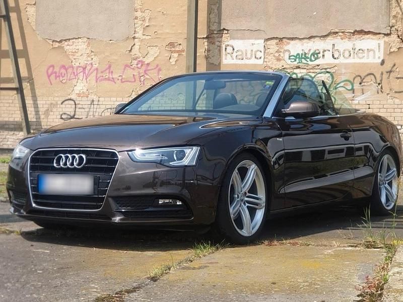 Gebraucht Audi A5 Cabriolet 177 PS (130 kW) 2012 Braun Cabrio