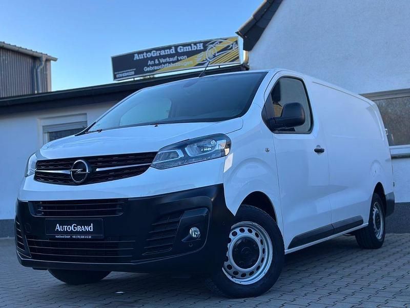 Gebraucht Opel Vivaro Edition 122 PS (89 kW) 2020 White jade Van / Kleinbus