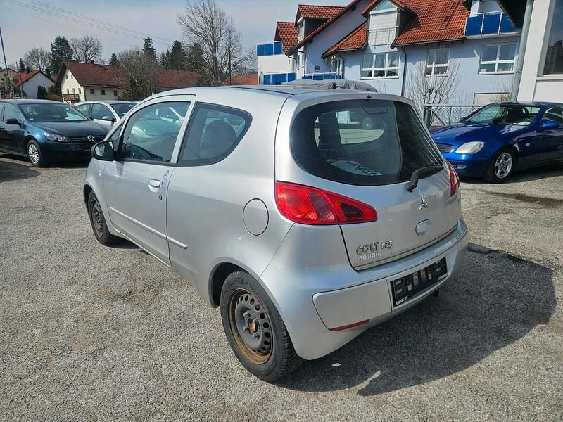 Gebraucht Mitsubishi Colt 75 PS (55 kW) 2006 Silber Kleinwagen