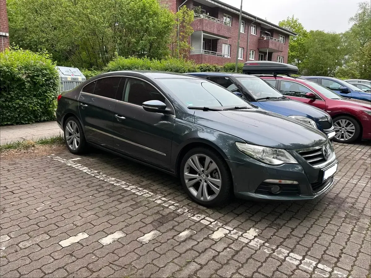 Gebraucht VW Passat 160 PS (117 kW) 2009 Blau Coupé