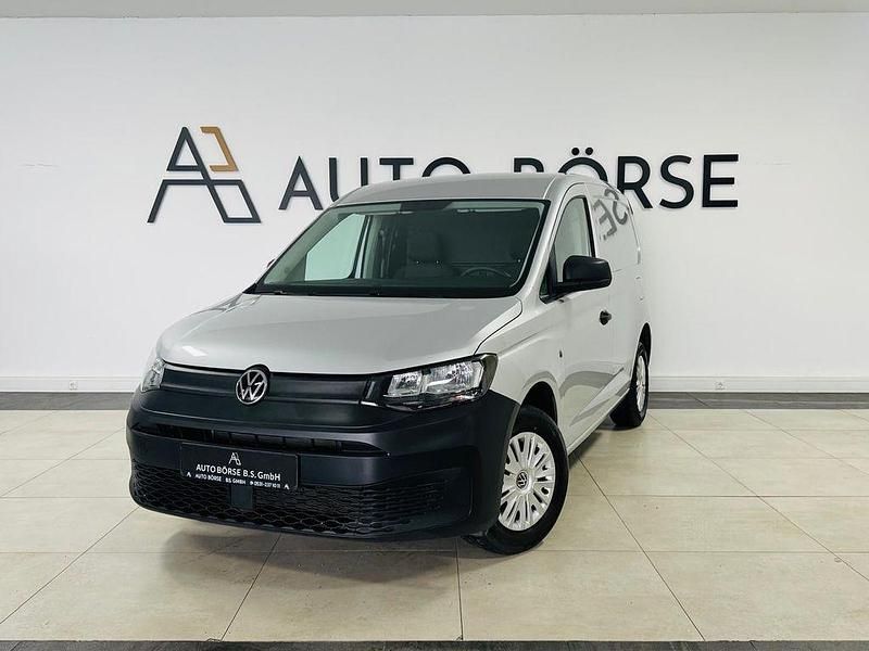 Gebraucht VW Caddy 75 PS (55 kW) 2023 Reflexsilber Van / Kleinbus