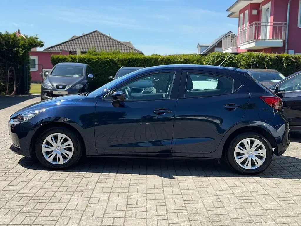 Gebraucht Mazda 2 Center-Line 90 PS (66 kW) 2020 Blau Limousine