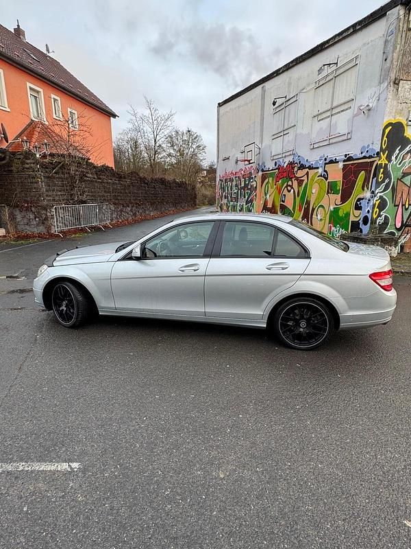 Gebraucht Mercedes C180 156 PS (114 kW) 2007 Grau Limousine
