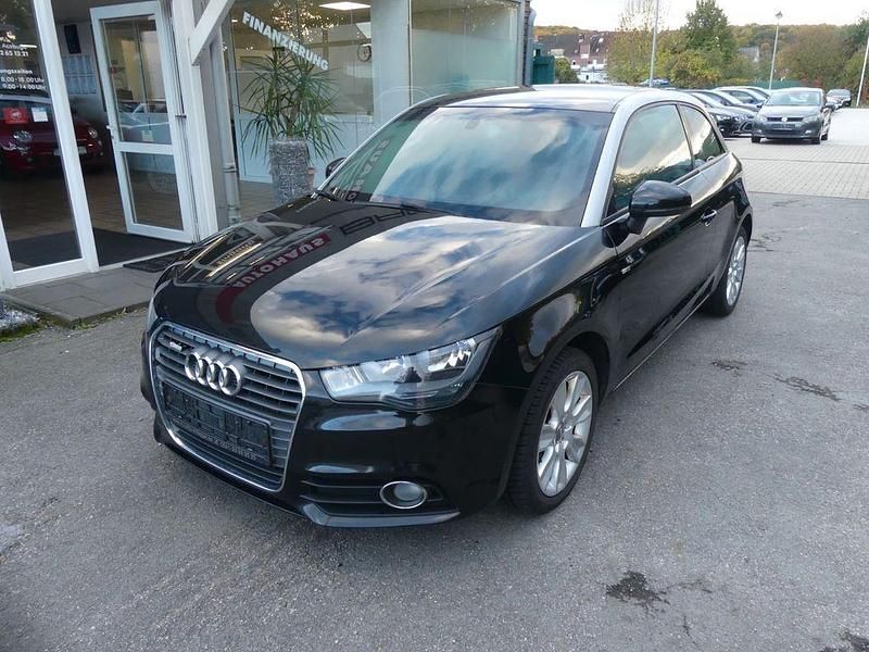 Gebraucht Audi A1 Ambition 90 PS (66 kW) 2014 Schwarz Kleinwagen