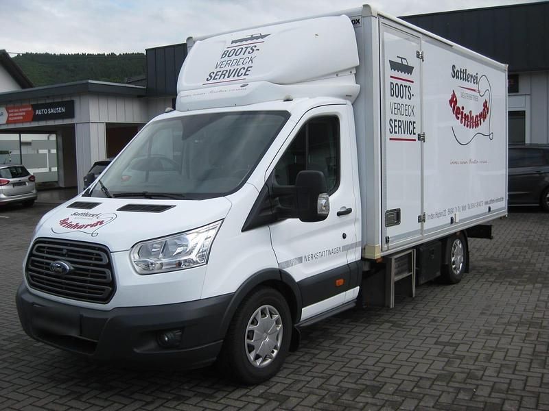 Second-hand Ford Transit 170 CP (125 kW) 2017 Alb Monovolum