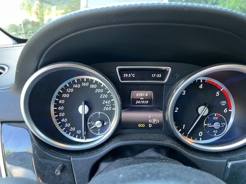 Gebraucht Mercedes GL350 AMG 258 PS (189 kW) 2014 Weiß SUV